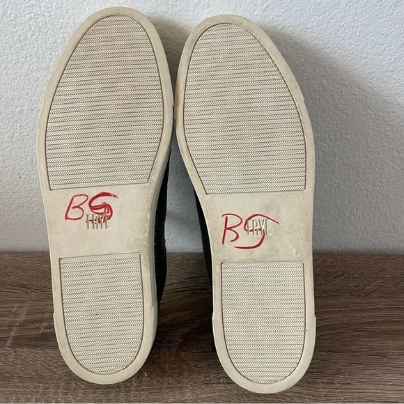 FRYE Ivy Shearling Low Lace In Anthracite, Size 8.5 - Picture 8 of 8